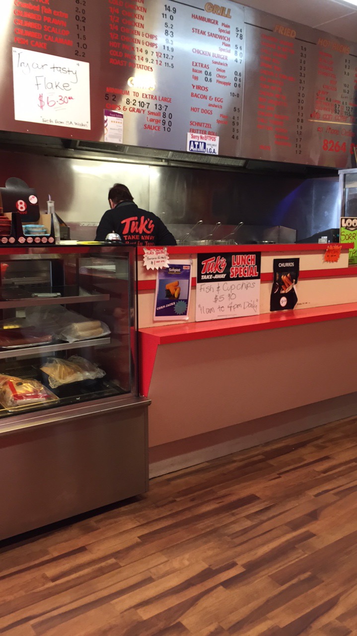 Tuks Take Away | meal takeaway | 275 Nelson Rd, Para Vista SA 5093, Australia | 0882648876 OR +61 8 8264 8876