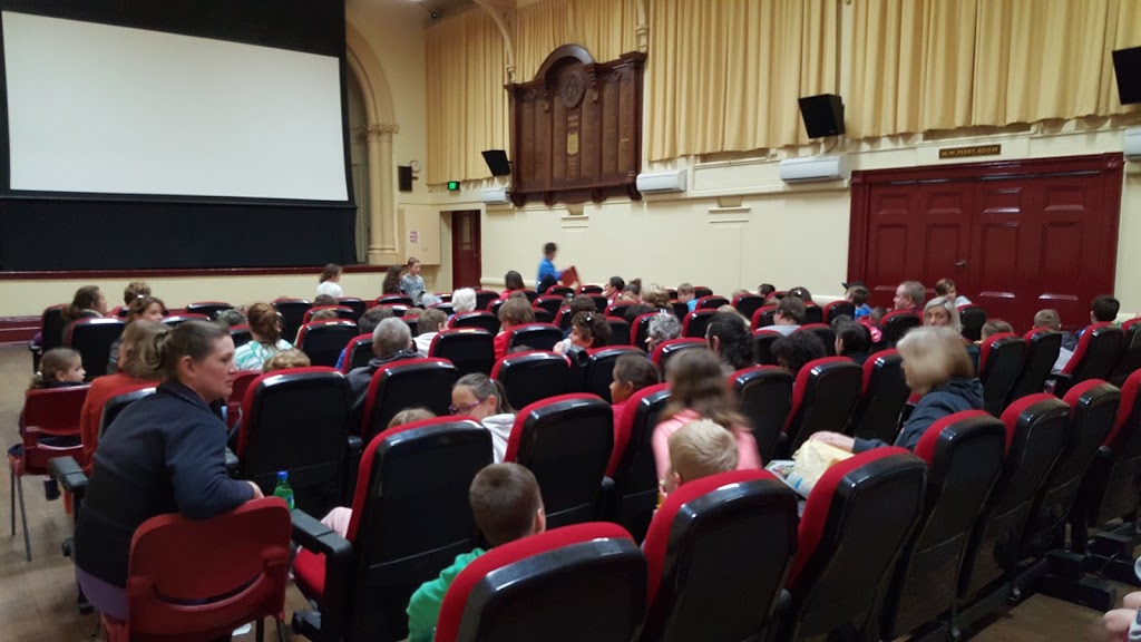 St. Arnaud Community Cinema | 40 Napier St, St Arnaud VIC 3478, Australia | Phone: (03) 5495 2077