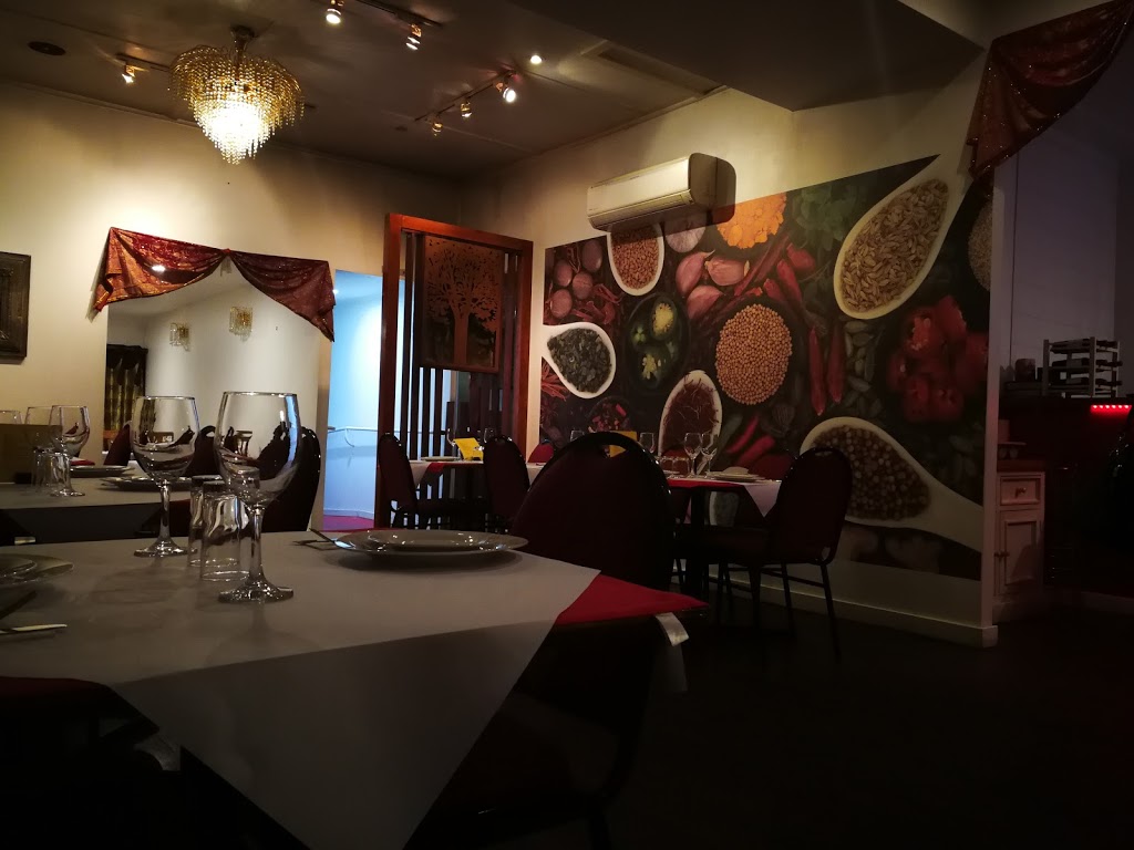 Royal Spoon | restaurant | 17 Belmore Rd, Lorn NSW 2320, Australia | 0249344985 OR +61 2 4934 4985