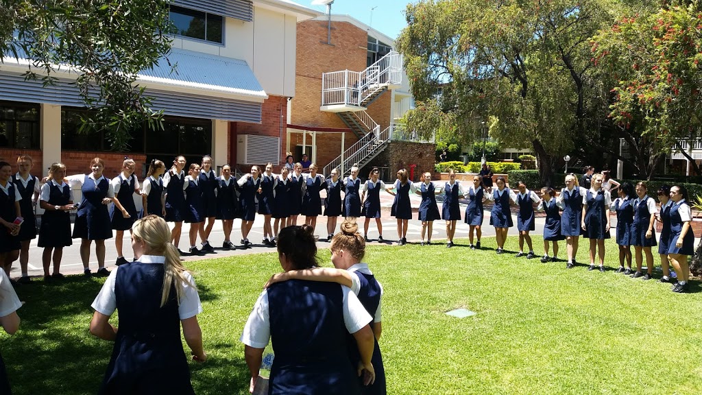 St Hildas School | school | 52 High St, Southport QLD 4215, Australia | 0755324922 OR +61 7 5532 4922