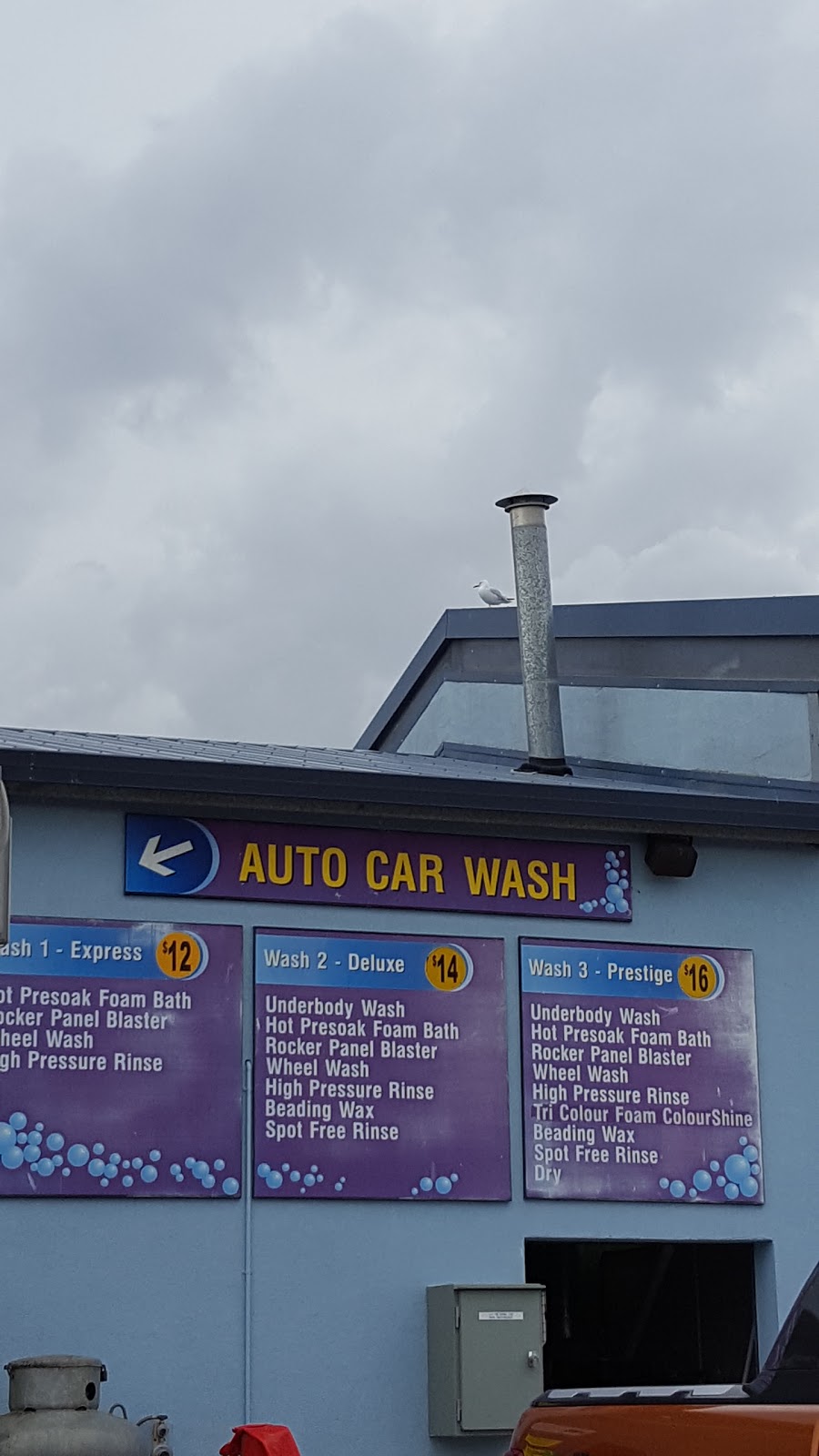 Sorell Car Wash | 4 Dubs and Co Dr, Sorell TAS 7172, Australia