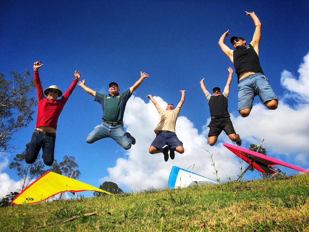 OZ Paragliding & Hang Gliding | 21 Ballantyne Ct, Glenview QLD 4553, Australia | Phone: 0457 287 200