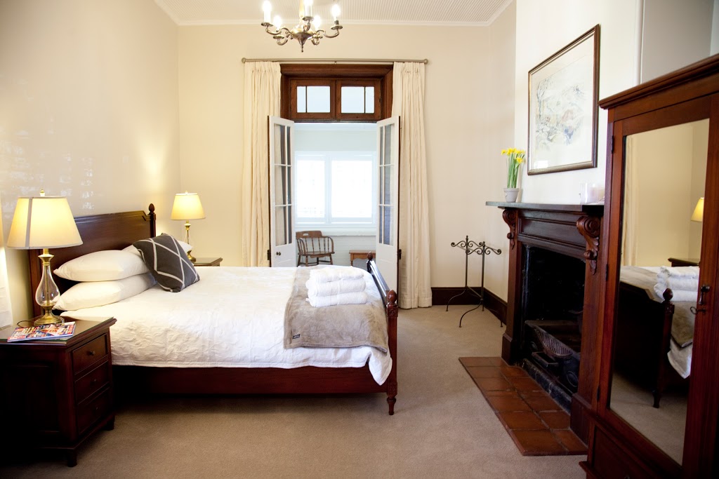Stay on the Park Mudgee | lodging | 27 & 29 Short St, Mudgee NSW 2850, Australia | 0428482198 OR +61 428 482 198