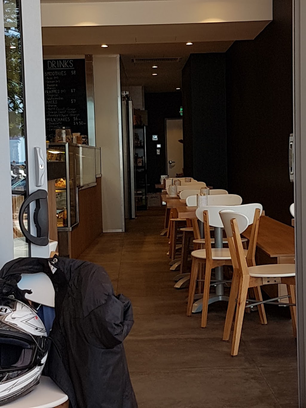 Taste Espresso | cafe | 1085 Pittwater Rd, Collaroy NSW 2097, Australia | 0299714566 OR +61 2 9971 4566