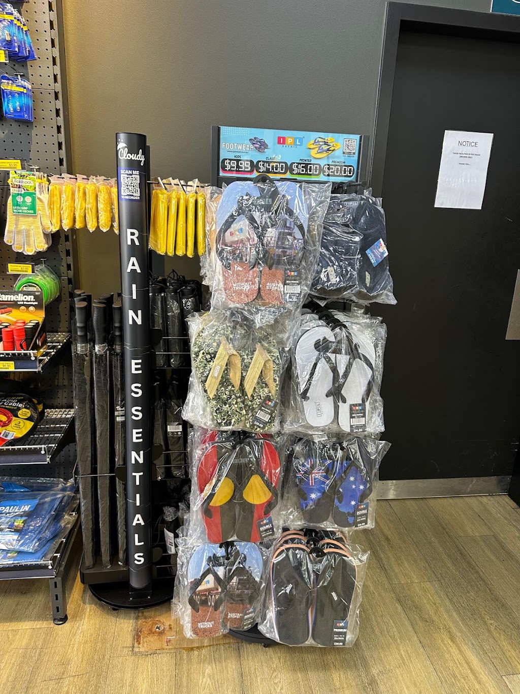 Mobil Moree | 3 Blueberry Rd, Moree NSW 2400, Australia | Phone: (02) 5743 2752