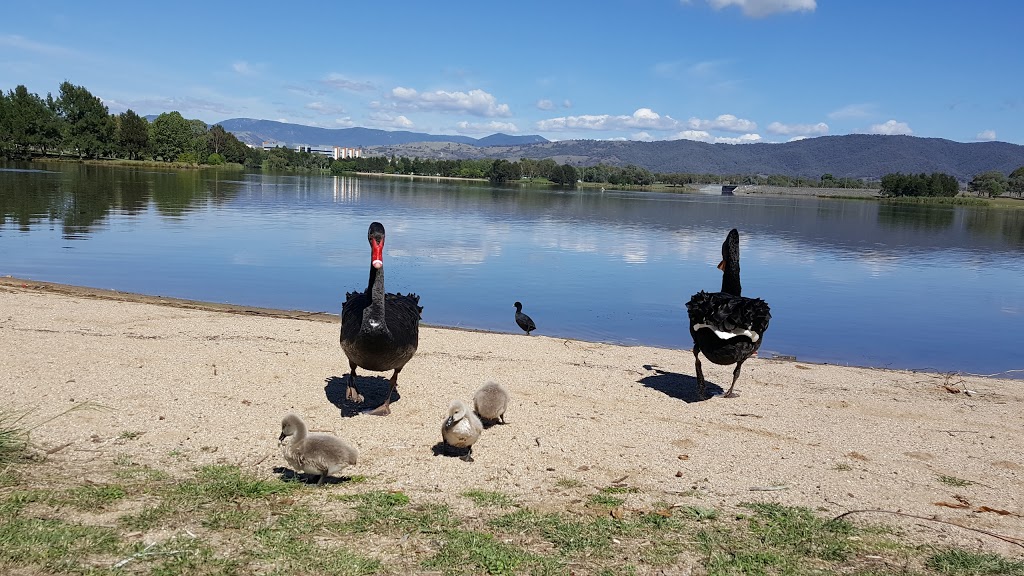 Lake Tuggeranong District Park | park | Greenway ACT 2900, Australia | 132281 OR +61 132281
