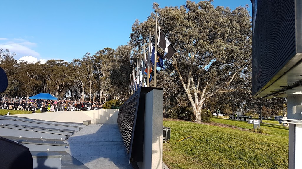 National Police Memorial Australia | park | Wendouree Dr, Parkes ACT 2600, Australia | 0262398900 OR +61 2 6239 8900