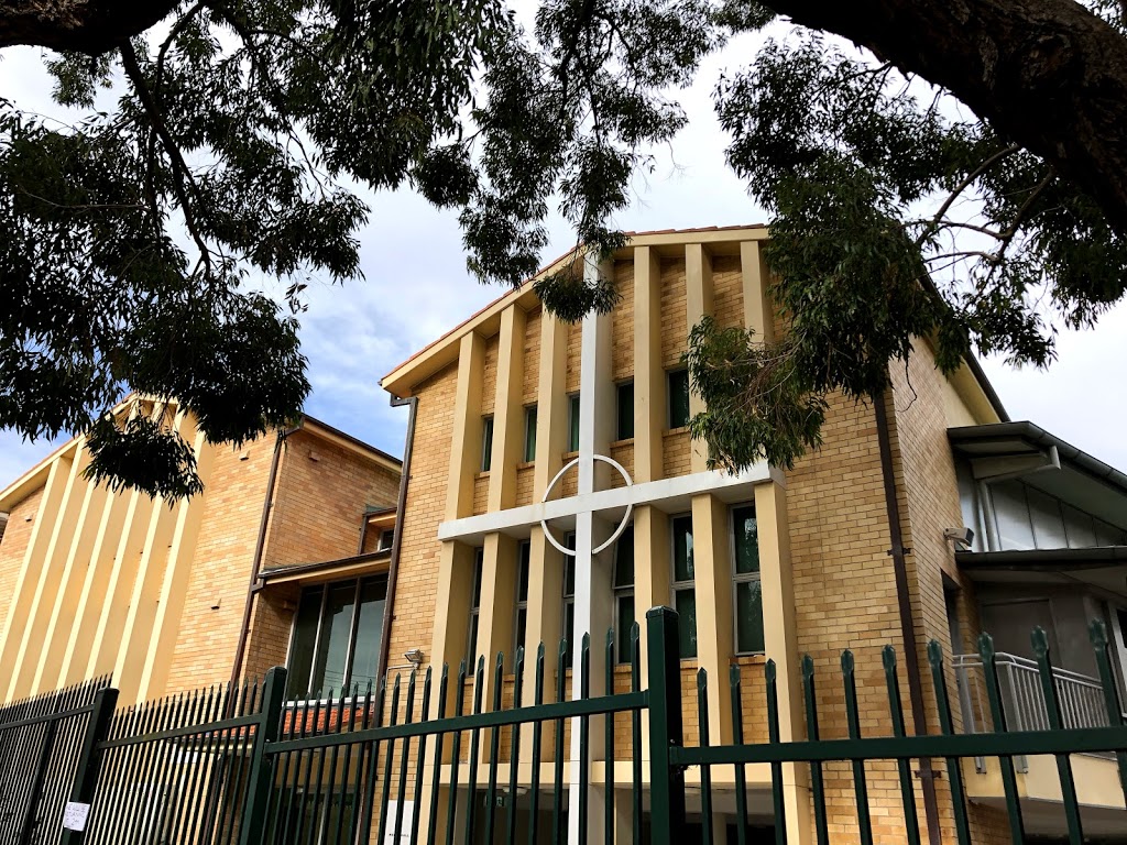 Holy Cross | school | 81 Edgecliff Rd, Bondi Junction NSW 2022, Australia | 0293693233 OR +61 2 9369 3233