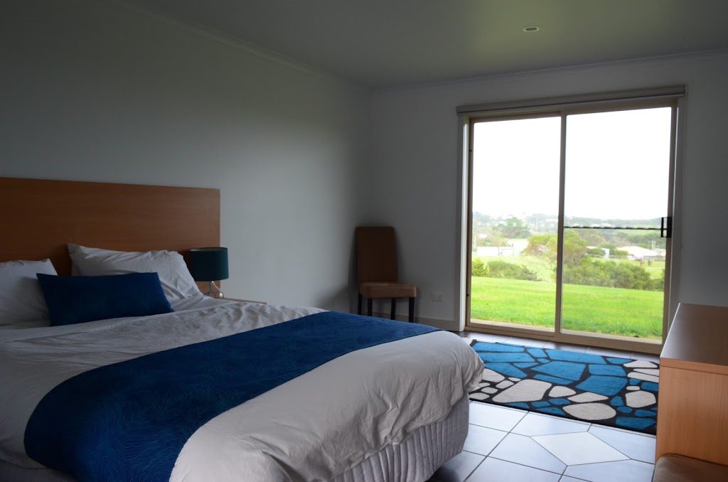 Island Breeze Motel, King Island, Australia | lodging | 95 Main St, Currie TAS 7256, Australia | 0364621260 OR +61 3 6462 1260
