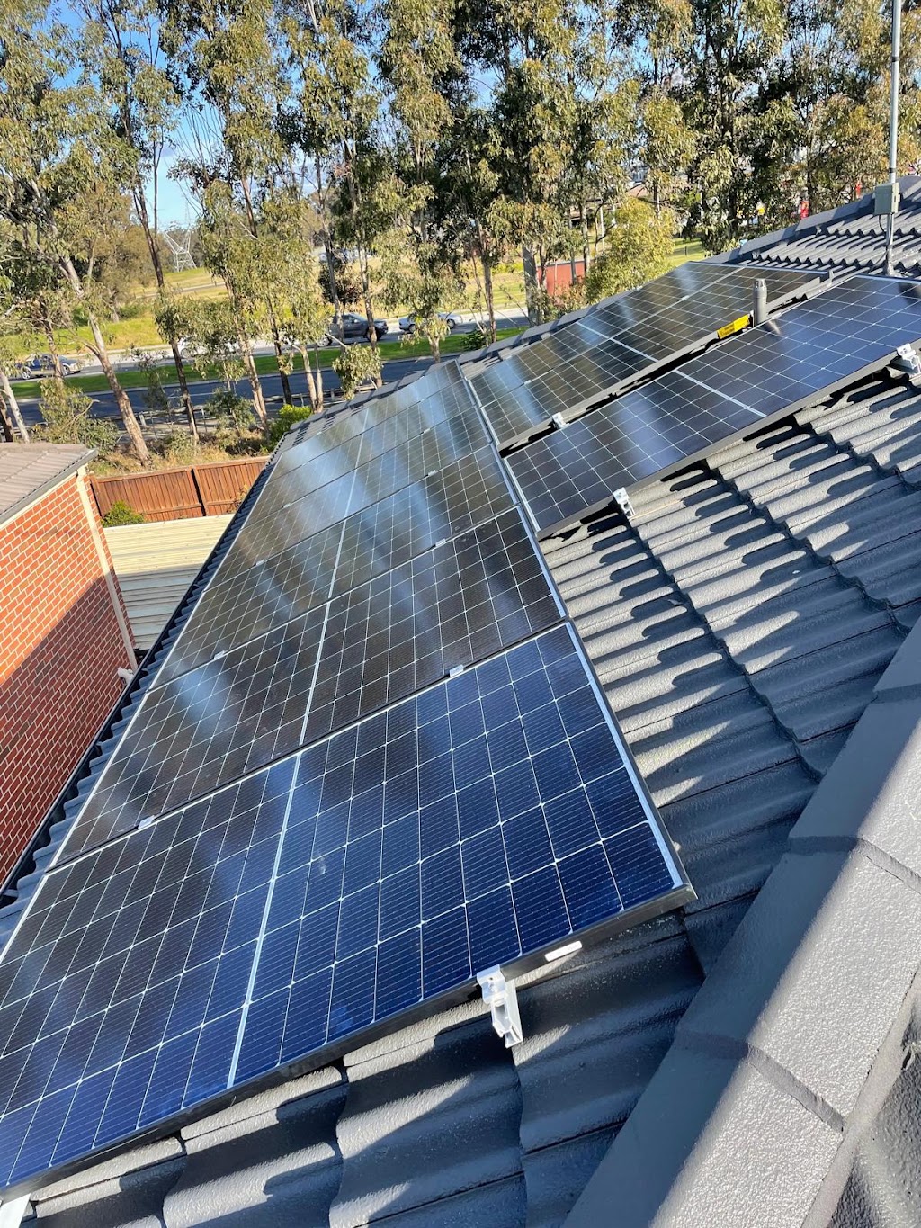 Bright Earth Energy Pty Ltd | 158 Fitzwilliam Rd, Toongabbie NSW 2146, Australia | Phone: 0424 423 410