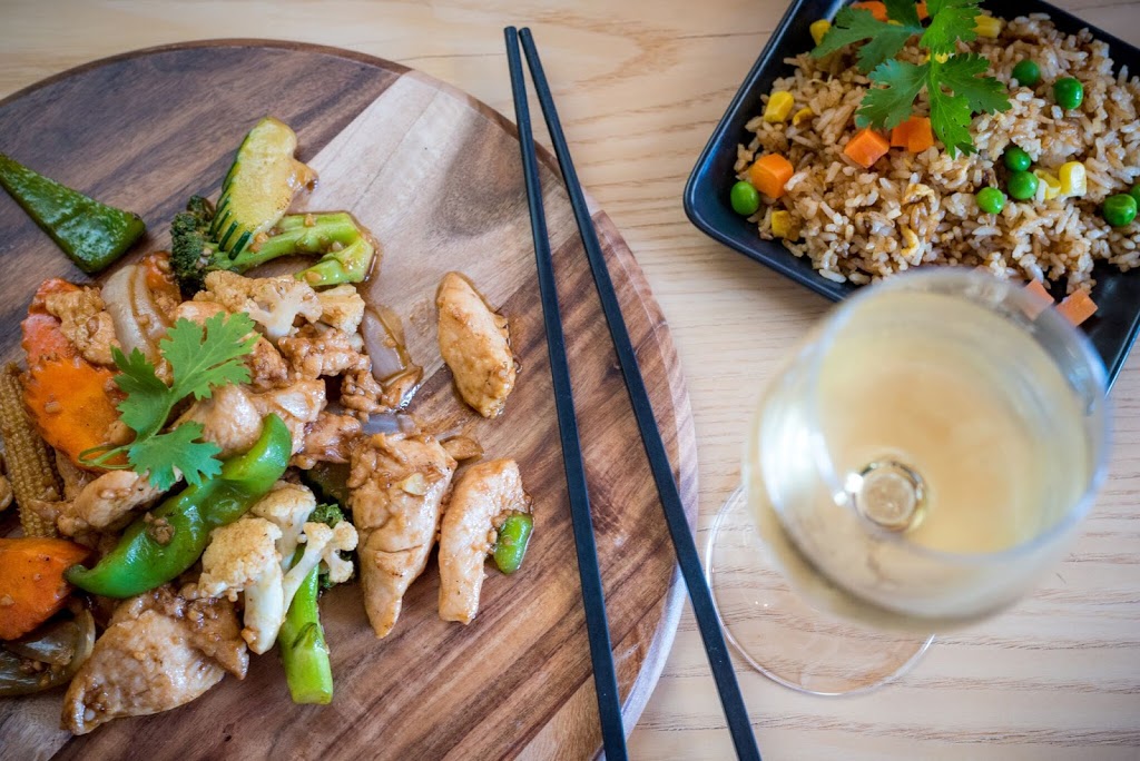 Moon Dragon Chinese Restaurant | Moonee Market, SR05/2B Moonee Beach Rd, Moonee Beach NSW 2450, Australia | Phone: (02) 6653 7888
