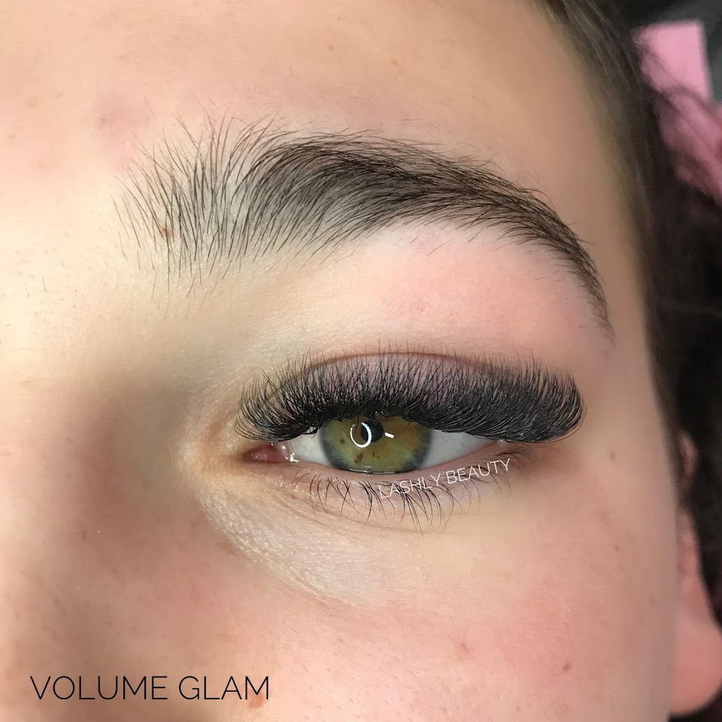 Lashly Beauty | 5 Serenity St, Armstrong Creek VIC 3217, Australia | Phone: 0451 980 486