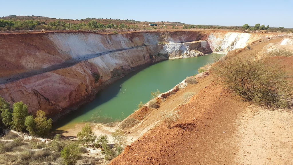 Shell Reddy Express Meekatharra Roadhouse | 89/93 Main St, Meekatharra WA 6642, Australia | Phone: (08) 9947 3800