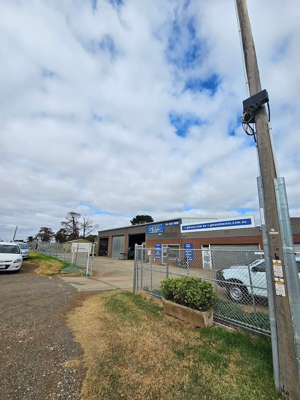 Asbestos Management Pty Ltd | 13 E Maddingley Rd, Maddingley VIC 3340, Australia | Phone: (03) 9689 9999