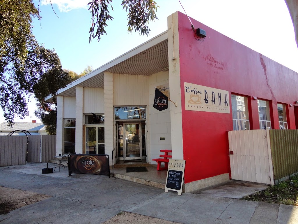 The Coffee Bank | cafe | 36 Kelly St, Pyramid Hill VIC 3575, Australia | 0354557006 OR +61 3 5455 7006