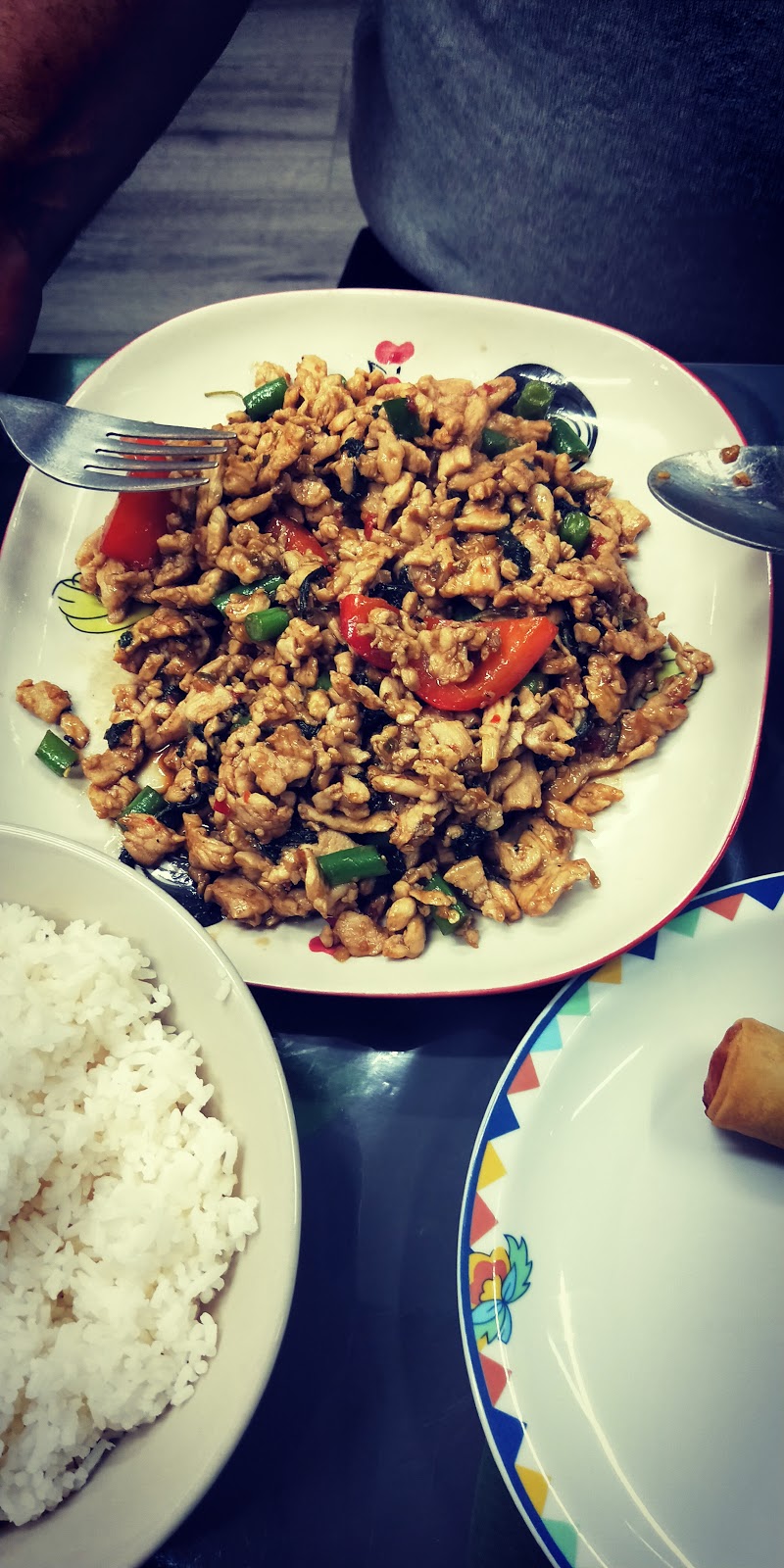Real Thai Cafe Bell Park | meal takeaway | 74A Thorburn St, Bell Park VIC 3215, Australia | 0352721551 OR +61 3 5272 1551