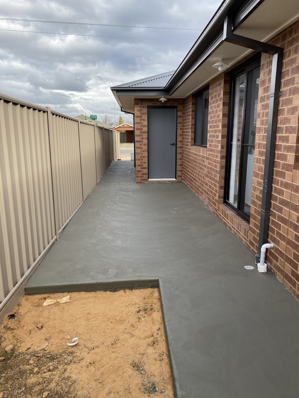KM Concreting | general contractor | 19 Durif Dr, Moama NSW 2731, Australia | 0488600096 OR +61 488 600 096