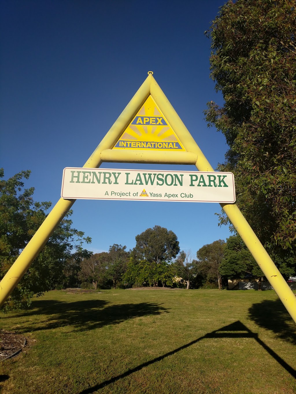 Henry Lawson Park | park | 39 Glebe St, Yass NSW 2582, Australia