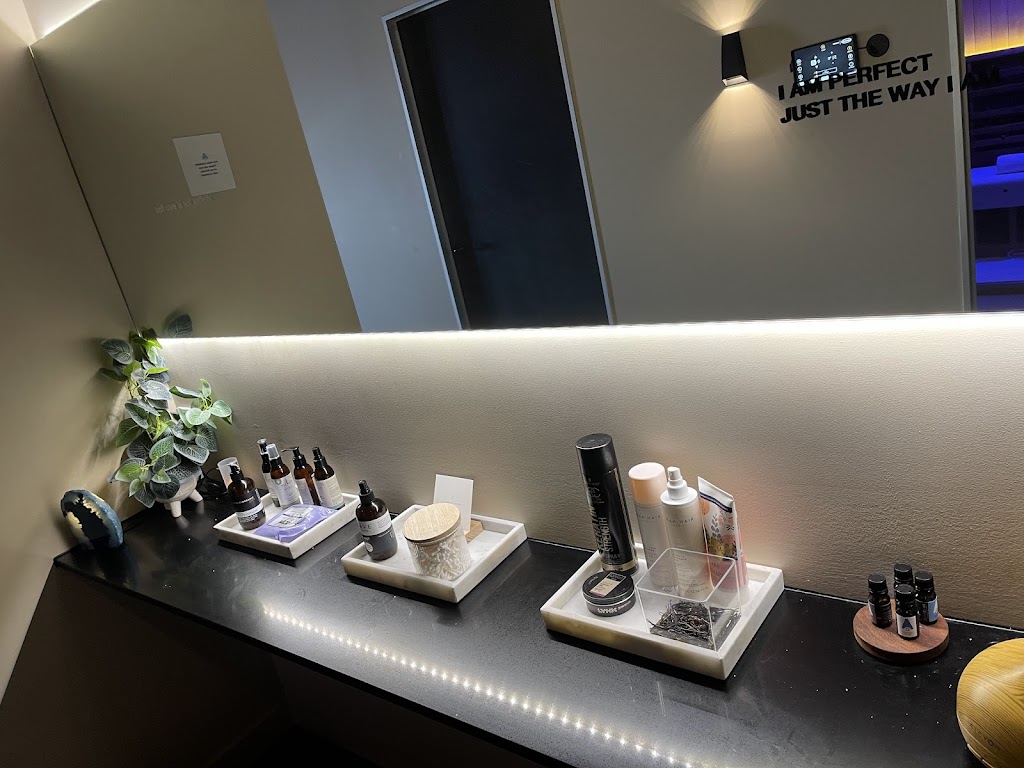 City Cave Southport | Shop 3/201 Ferry Rd, Southport QLD 4215, Australia | Phone: 0499 246 696