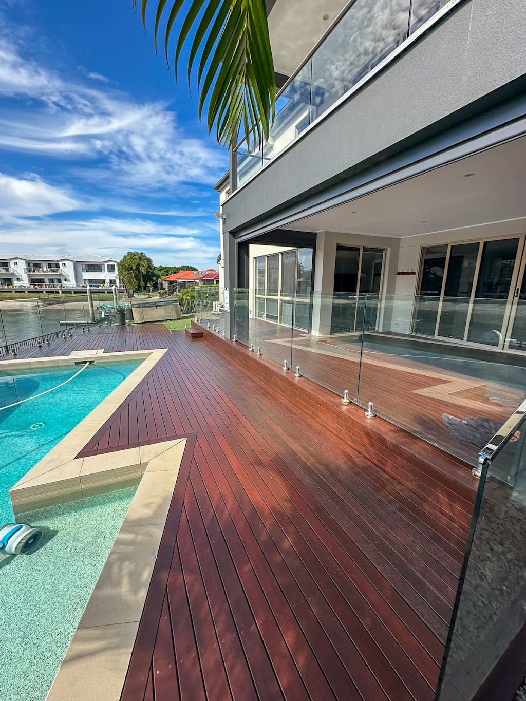 Altar Decks | 89-91 Bayview St, Runaway Bay QLD 4216, Australia | Phone: 1300 932 582