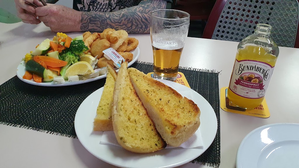 Royal Hotel Warialda | 51 Hope St, Warialda NSW 2402, Australia | Phone: (02) 6729 1444