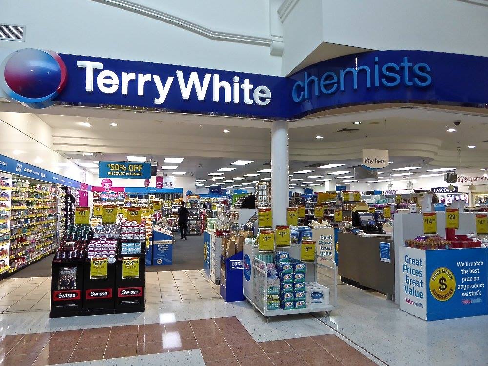 TerryWhite Chemmart Runaway Bay | pharmacy | Shop 44 Runaway Bay Shopping Centre, Bayview St, Runaway Bay QLD 4216, Australia | 0755372707 OR +61 7 5537 2707