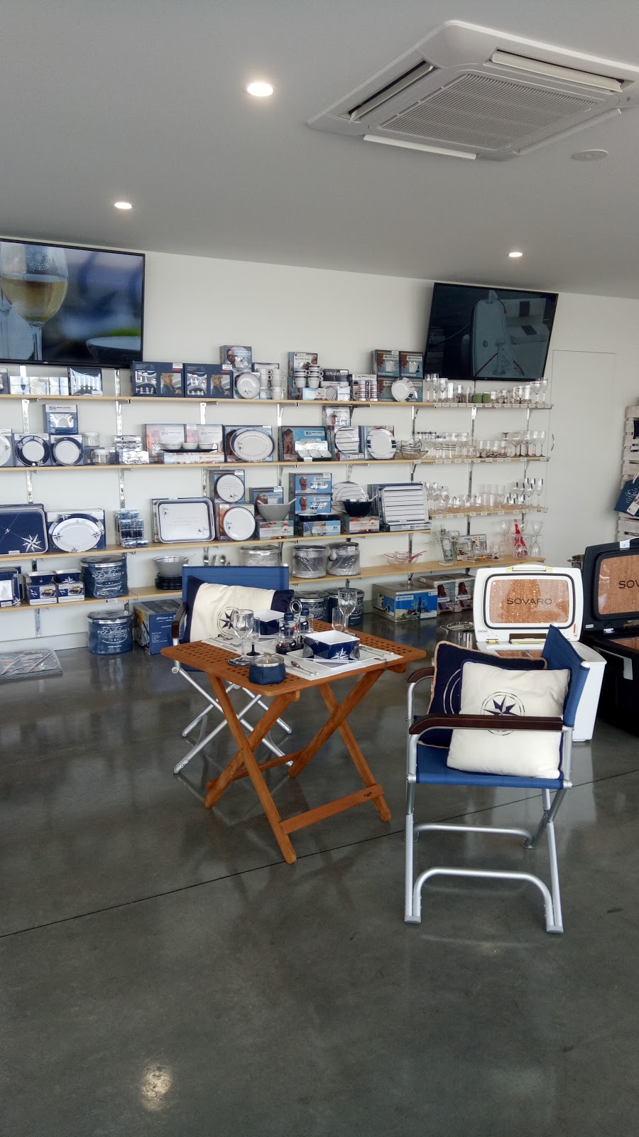 Ultra Marine Products | store | 8/200 Beattie Rd, Coomera QLD 4209, Australia | 0756441250 OR +61 7 5644 1250