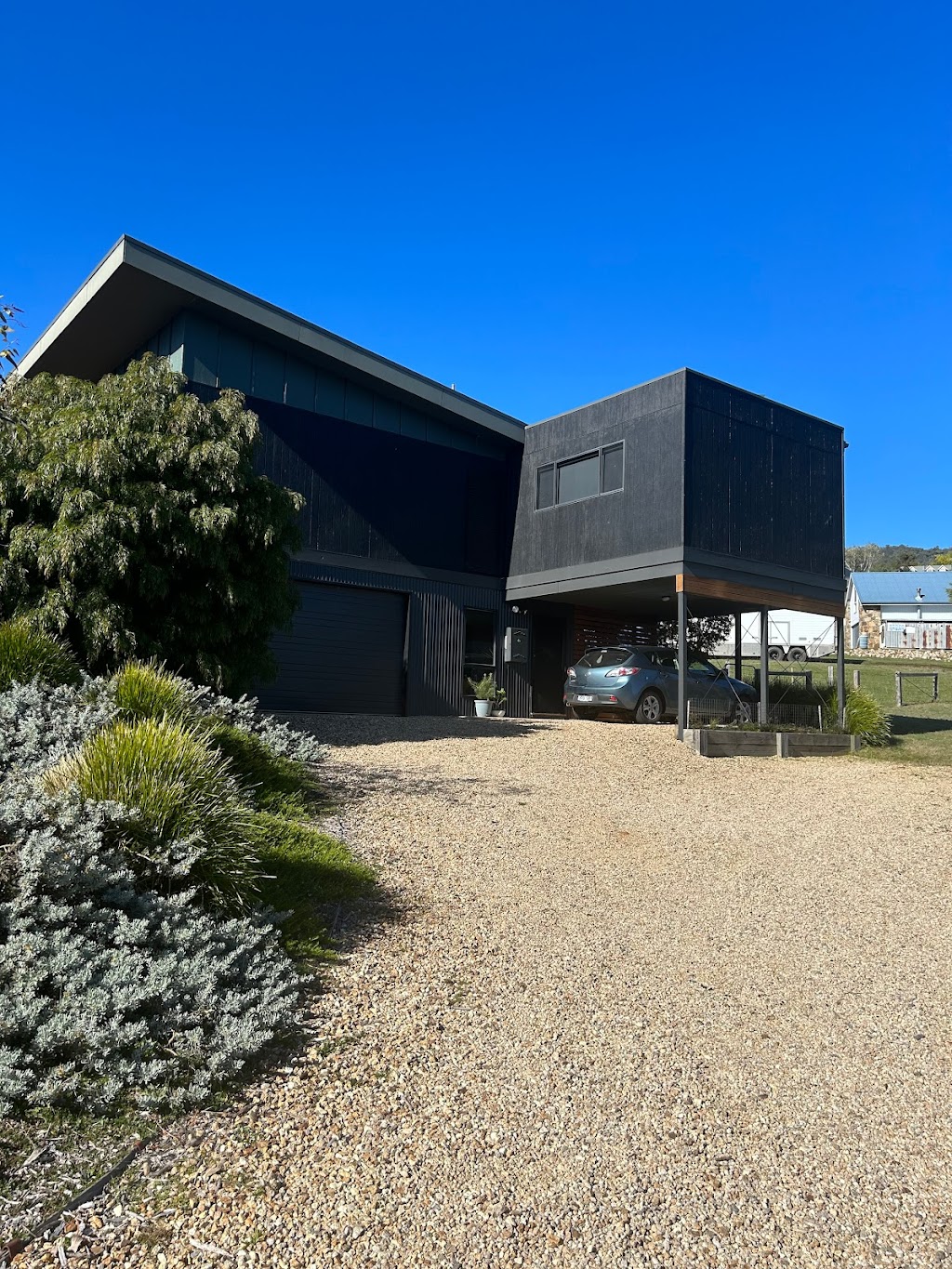 Harrys House Merrijig | 38 Alpine Ridge Dr, Merrijig VIC 3723, Australia | Phone: 0418 354 774