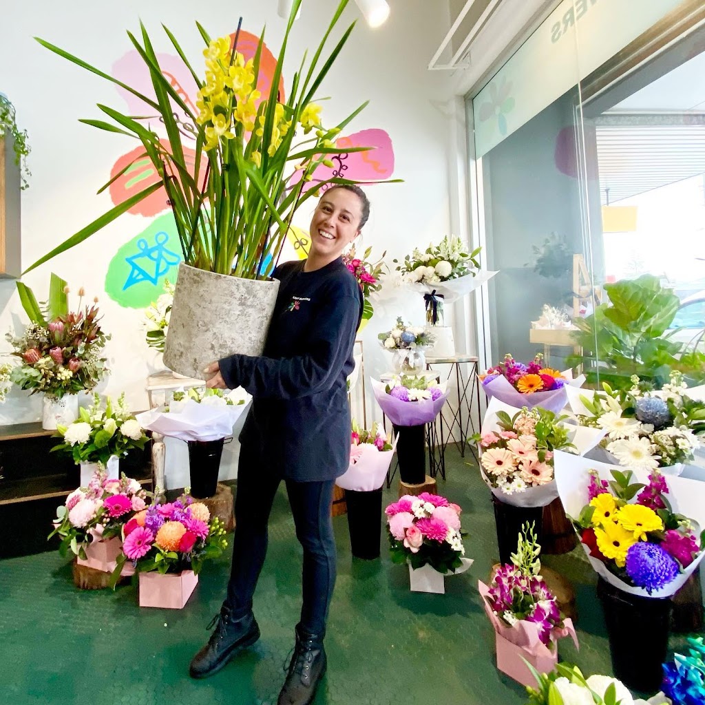 Funky Flowers | florist | Shop 1/359-363 Rocky Point Rd, Sans Souci NSW 2219, Australia | 0295403557 OR +61 2 9540 3557