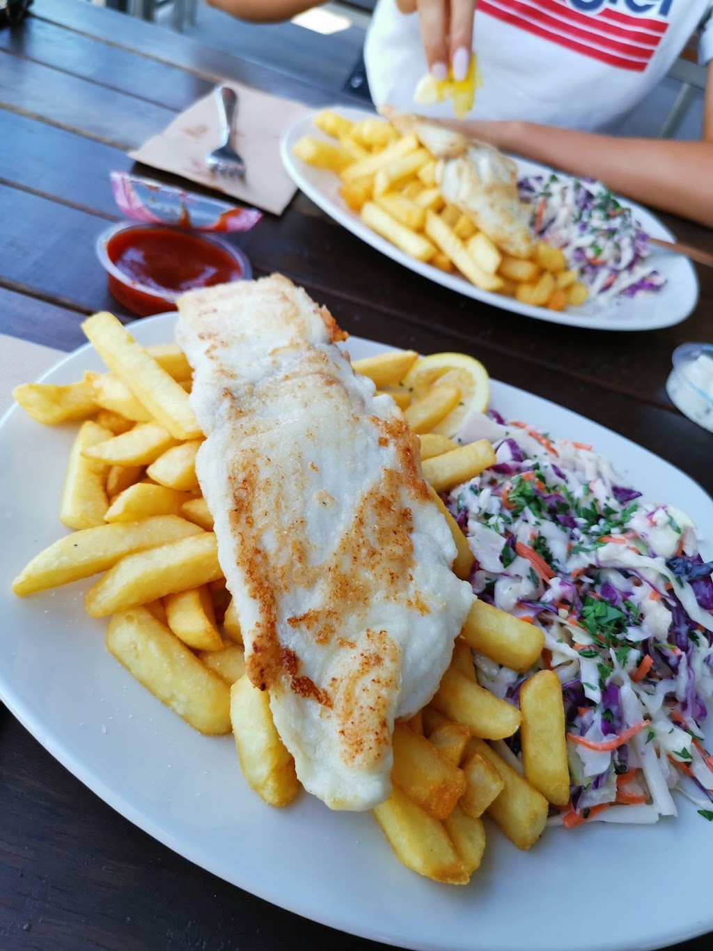 The Fish House-Australian Seafood Co | meal takeaway | Shop 8A, Kingston Cental Plaza, 288 Centre Dandenong Rd, Mentone VIC 3192, Australia | 0385188955 OR +61 3 8518 8955