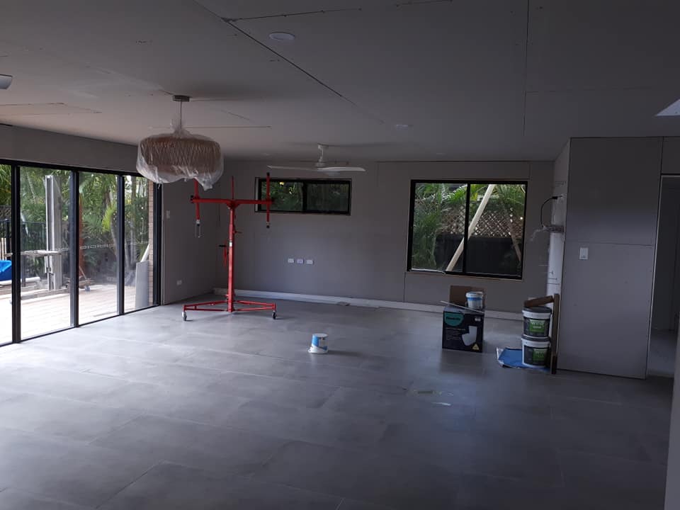 Maintenance Guys Constructions | 123 Discovery Dr, Helensvale QLD 4212, Australia | Phone: 0418 505 978