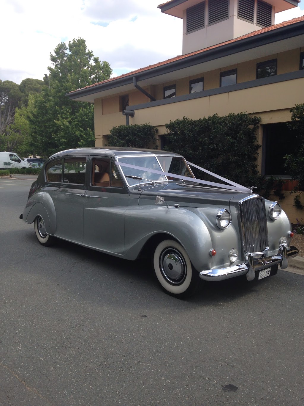 Best of British Wedding Car Hire | 2 Badcoe St, Gowrie ACT 2904, Australia | Phone: 0407 331 048