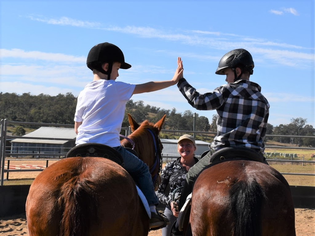 Scenic Rim Horse Riding |  | 613 Kulgun Rd, Kalbar QLD 4309, Australia | 0408880724 OR +61 408 880 724