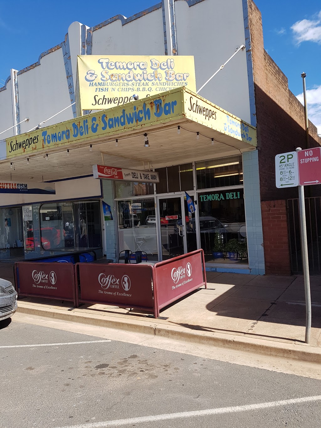 Temora Deli & Sandwich Bar | meal takeaway | 258 Hoskins St, Temora NSW 2666, Australia | 0269772603 OR +61 2 6977 2603