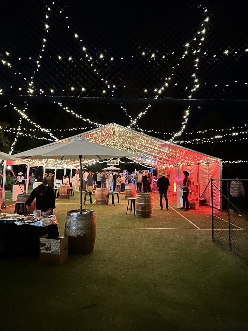 Mr Party Hire | 25A Edward St, Oakleigh VIC 3166, Australia | Phone: (03) 9569 4699