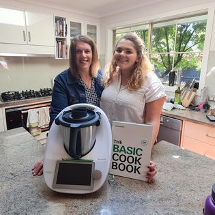 Thermomix Consultants - Thermomumma plus 1 | home goods store | Tetoora Cl, Rowville VIC 3178, Australia | 0493296125 OR +61 493 296 125
