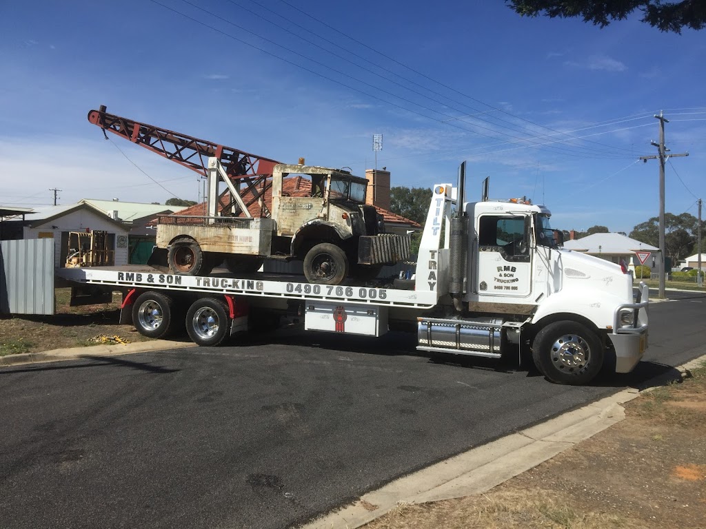 Rmb&son trucking | 8396 Princes Hwy, Allestree VIC 3305, Australia | Phone: 0490 766 005