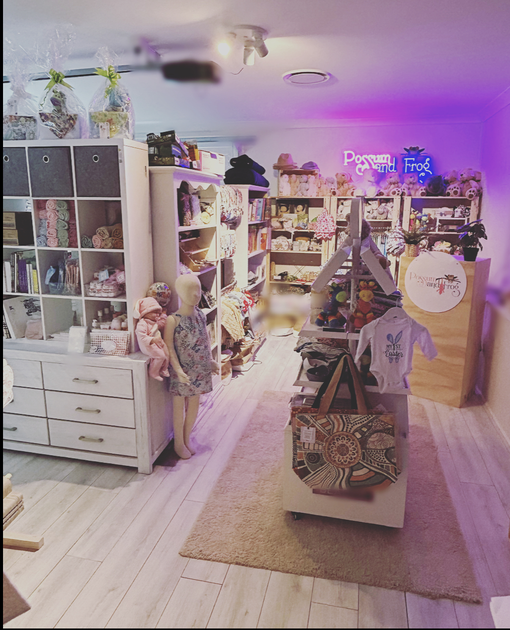 Possum and Frog | 9 Webber Pl, Silverdale NSW 2752, Australia | Phone: 0437 474 930