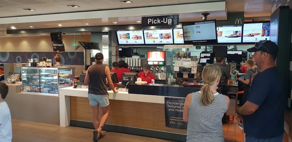 McDonalds Cowra | cafe | Cnr Olympic Park Way &, Mid Western Hwy, Cowra NSW 2794, Australia | 0263412177 OR +61 2 6341 2177
