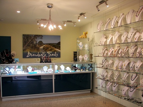 Boardwalk Pearls Studio | jewelry store | 8 Kiama Pl, Merimbula NSW 2548, Australia | 0418621285 OR +61 418 621 285