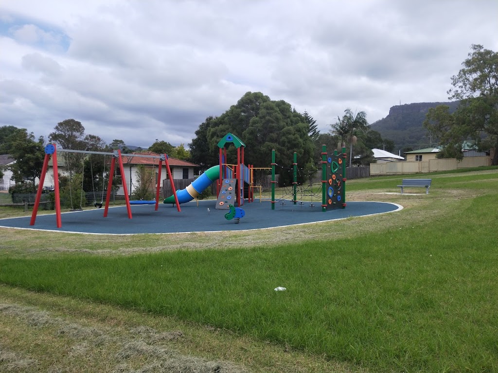 Boyton Park - Playground | park | Eager St, Corrimal NSW 2518, Australia