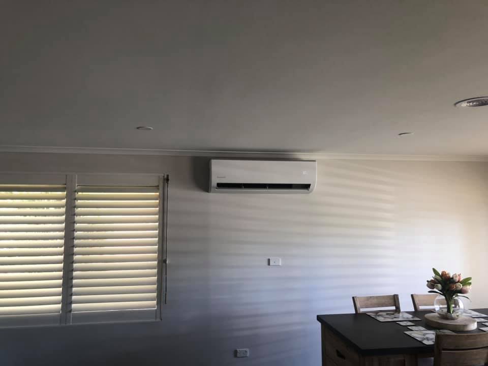 Airborne Air Conditioning heating and electrical | 7 Henderson St, West Bathurst NSW 2795, Australia | Phone: 0411 274 454