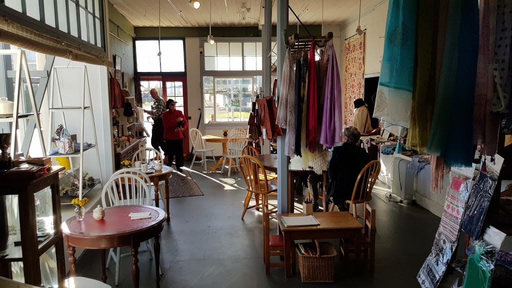 Sealys Store | cafe | 12 Alexander St, Bothwell TAS 7030, Australia | 0475393289 OR +61 475 393 289