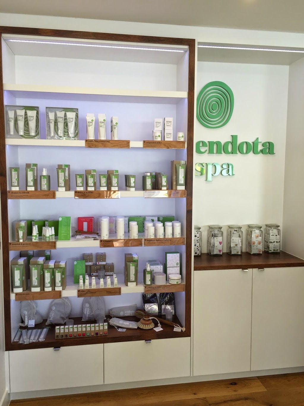 endota spa Manly | hair care | 2/99 Cambridge Parade, Manly QLD 4179, Australia | 0738930415 OR +61 7 3893 0415
