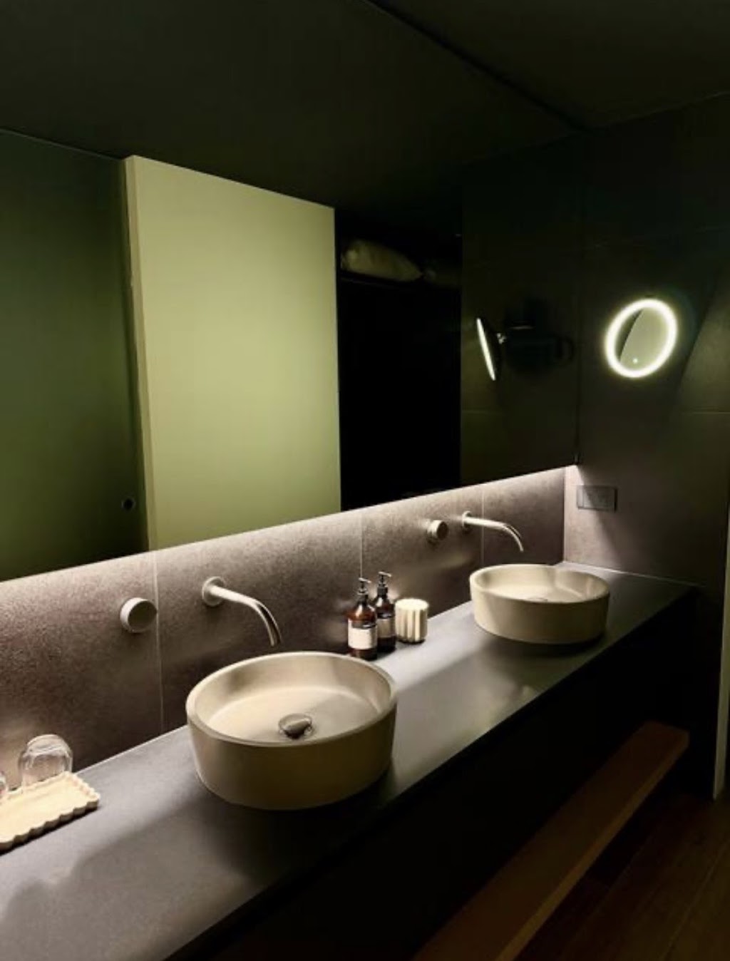 Pobblebonk Lodge | Gordons Bridge Rd, Kinglake VIC 3763, Australia | Phone: 0427 031 073