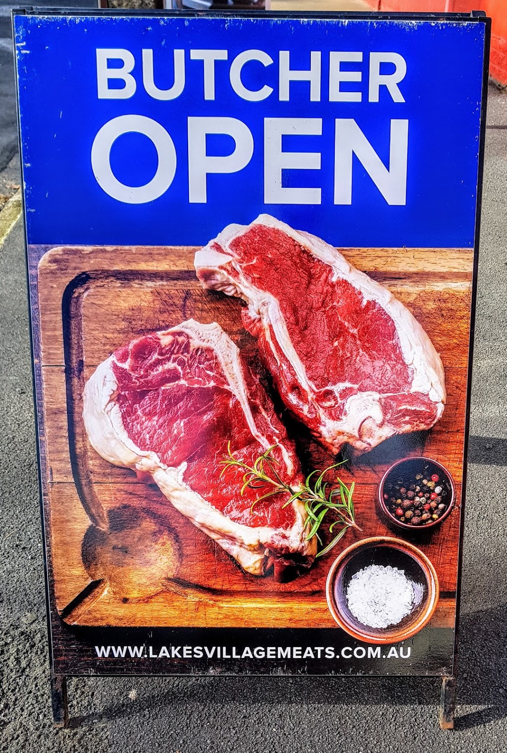 Lakes Village Meats | food | 34 Lake Terrace E, Mount Gambier SA 5290, Australia | 0429374449 OR +61 429 374 449