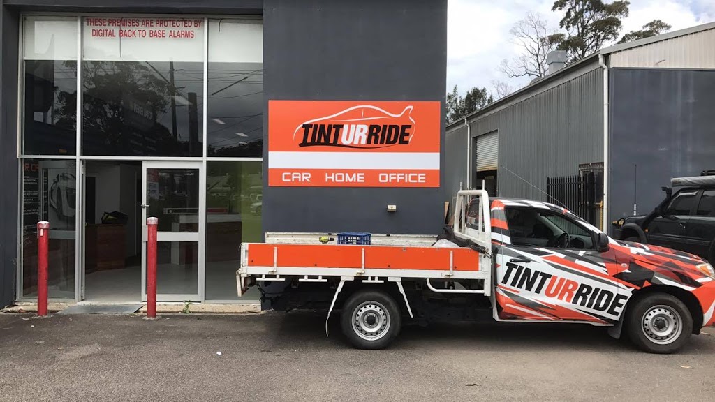 Tint Ur Ride West Gosford | 2/232 Manns Rd, West Gosford NSW 2250, Australia | Phone: (02) 4322 1738