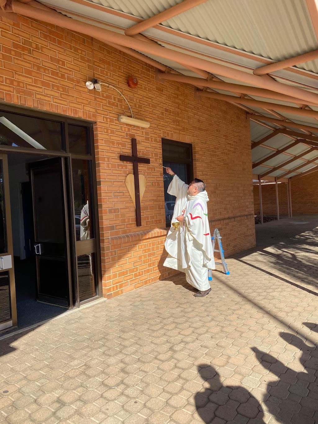 St Barbara’s Catholic Church | 10 Richardson Pl, Roxby Downs SA 5725, Australia | Phone: (08) 8650 7873