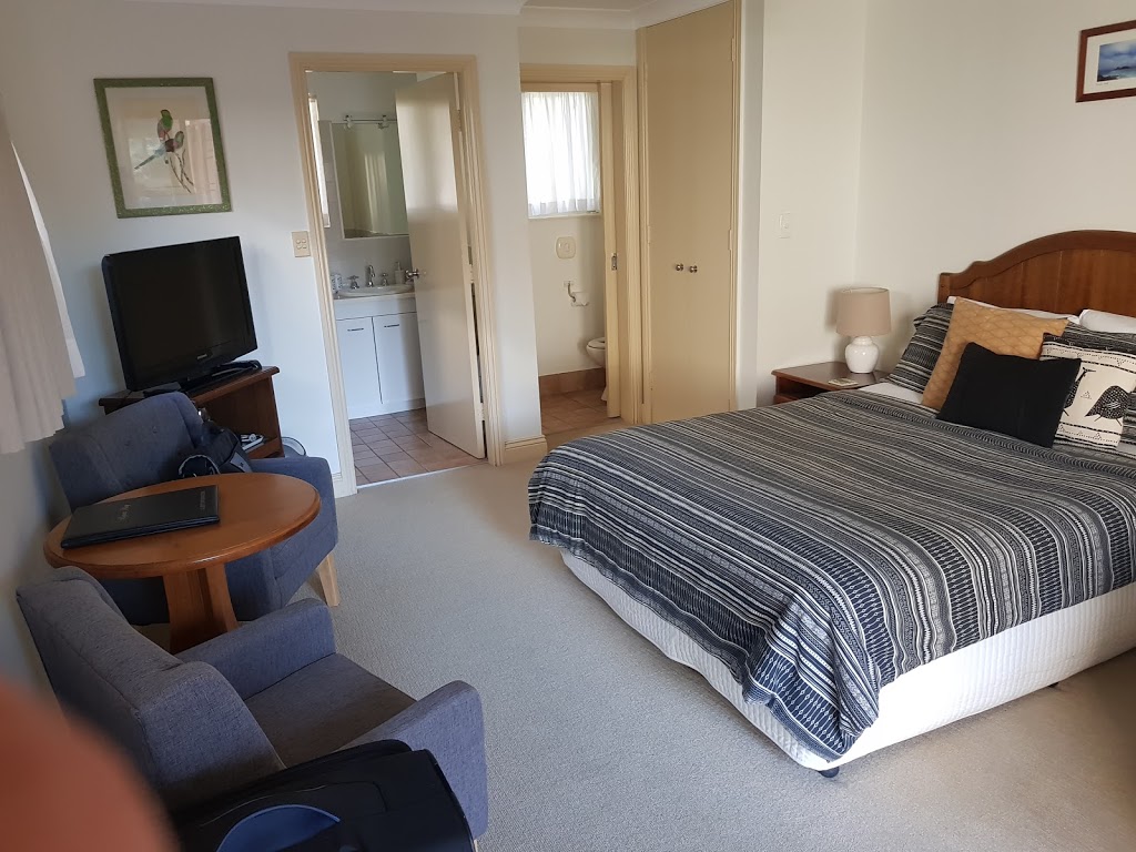 Ruskin House Bed & Breakfast | lodging | 131 Jonson St, Byron Bay NSW 2481, Australia | 0266856144 OR +61 2 6685 6144