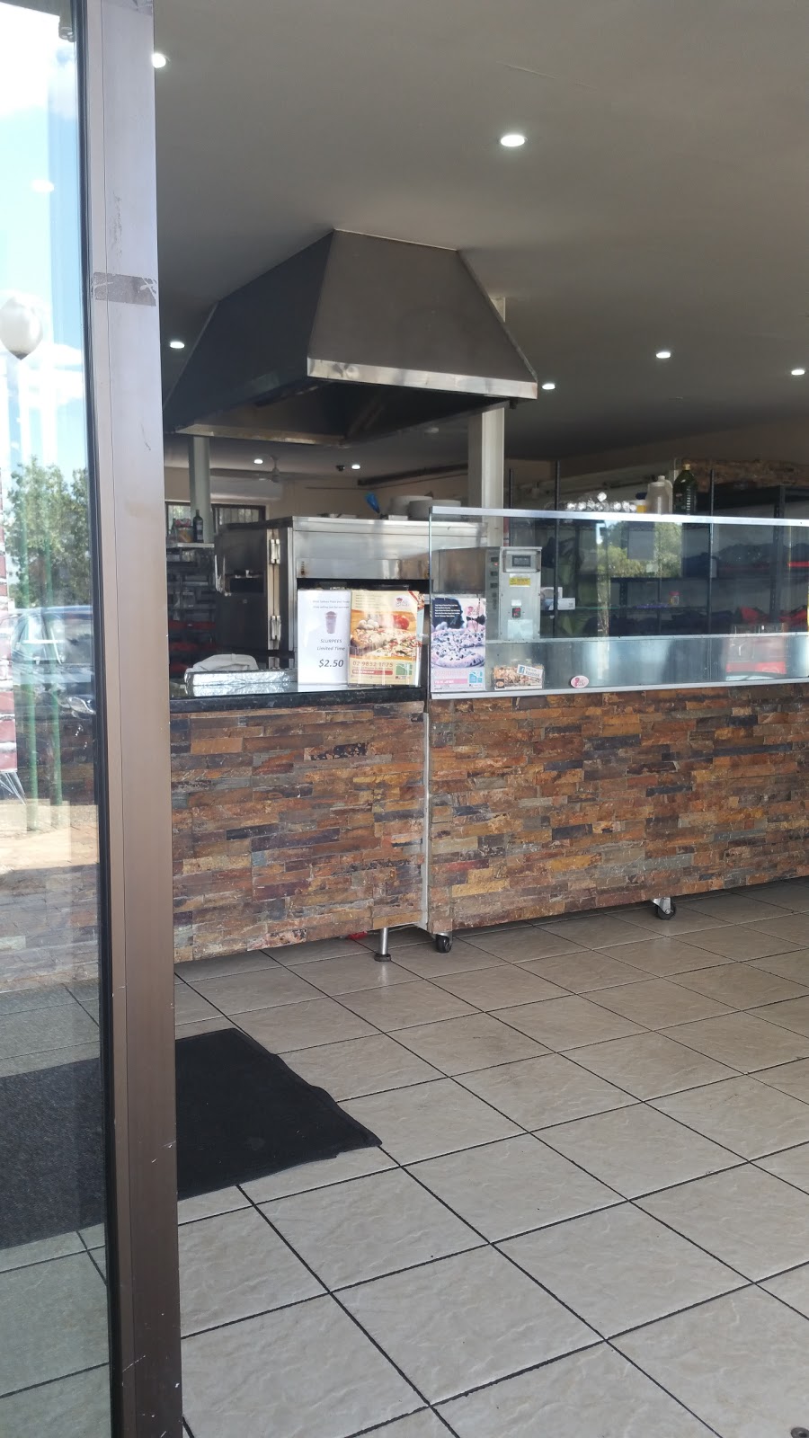 West Sydney Pizza & Pasta | 38 Minchin Dr, Minchinbury NSW 2770, Australia | Phone: (02) 9832 1875